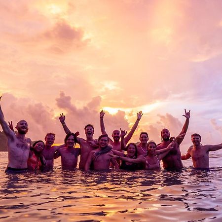 אל נידו Mad Monkey Hostel Nacpan Beach (Adults Only) מראה חיצוני תמונה