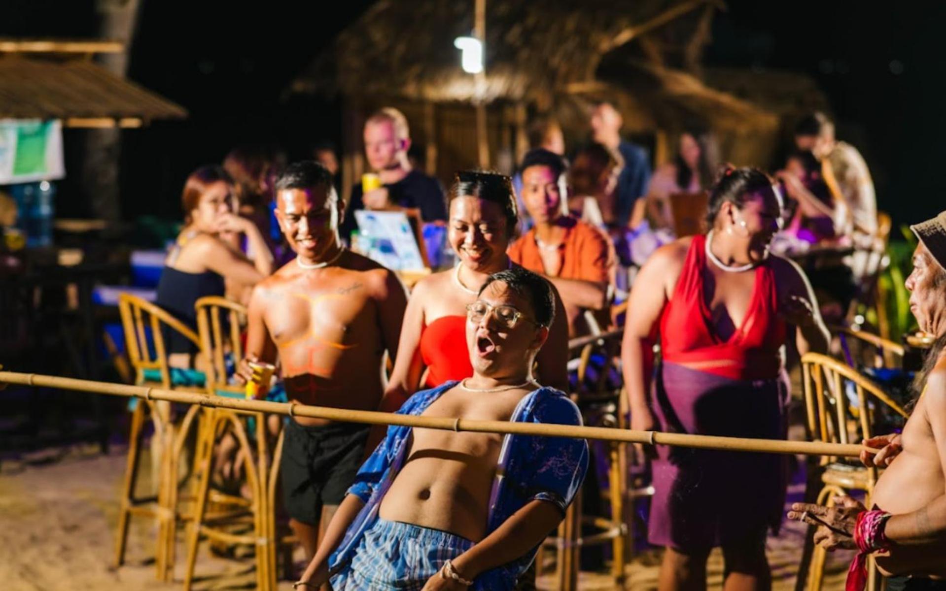 אל נידו Mad Monkey Hostel Nacpan Beach (Adults Only) מראה חיצוני תמונה