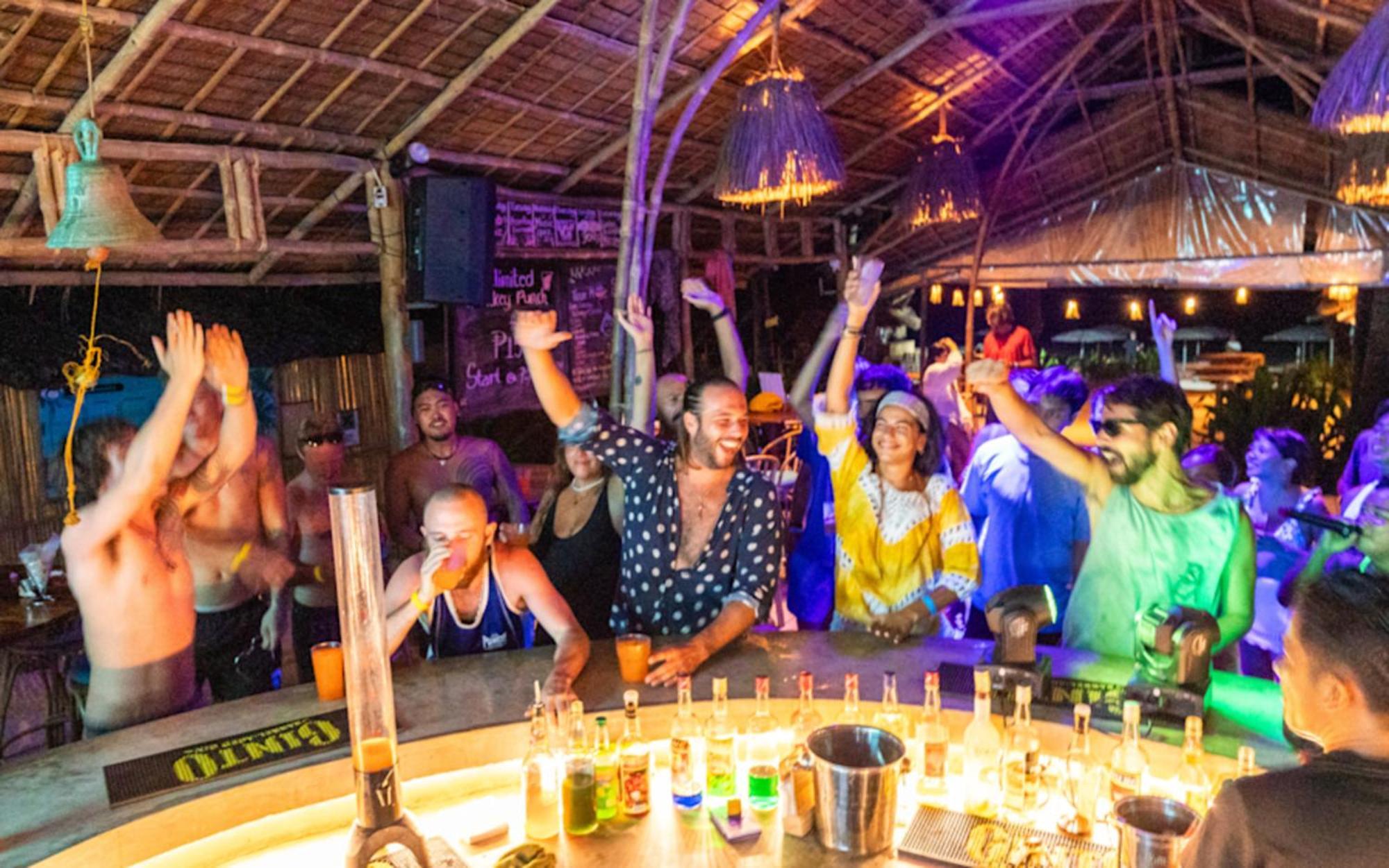 אל נידו Mad Monkey Hostel Nacpan Beach (Adults Only) מראה חיצוני תמונה